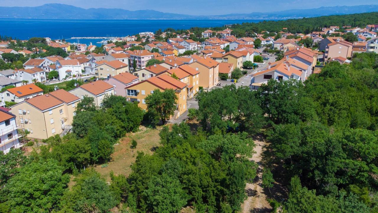 Apartman Mihael Malinska Dış mekan fotoğraf
