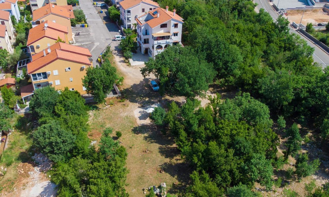 Apartman Mihael Malinska Dış mekan fotoğraf