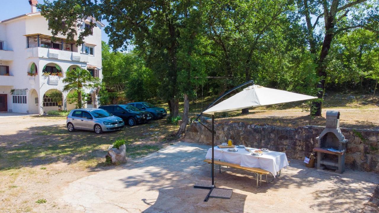 Apartman Mihael Malinska Dış mekan fotoğraf