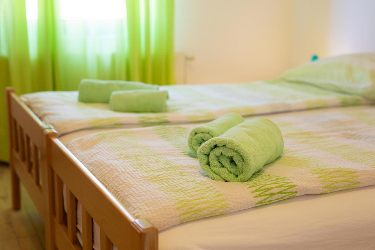 Apartman Mihael Malinska Dış mekan fotoğraf
