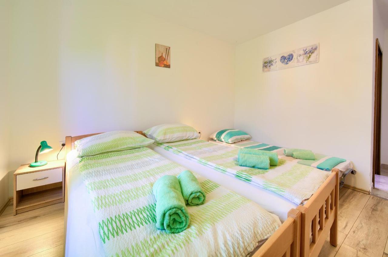 Apartman Mihael Malinska Dış mekan fotoğraf