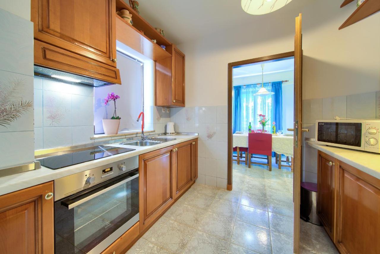 Apartman Mihael Malinska Dış mekan fotoğraf